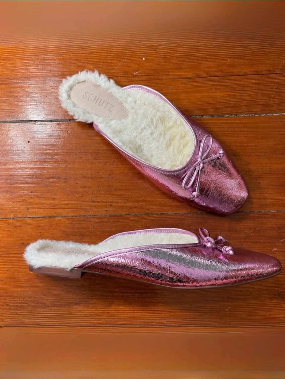 Schutz Evelin Metallic Pink Crackle Leather Shearling Mule Slides Sz 8.5💛🎀